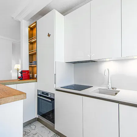 Vue Et Plein Centre A Apartamento Menton