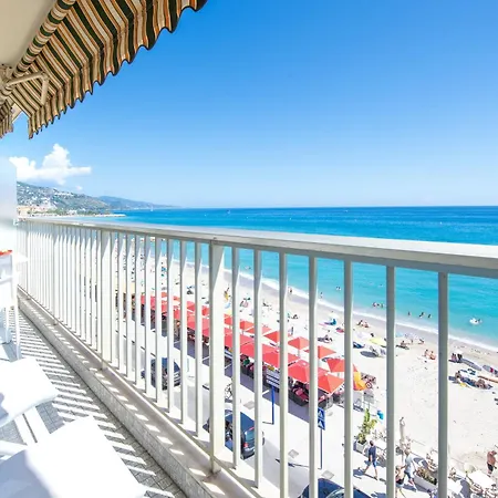 Apartment Vue Et Plein Centre A Menton
